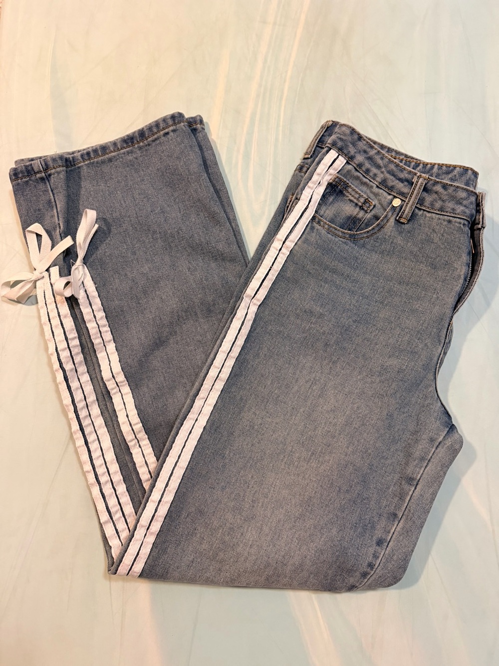 Cali 1850 Light Blue Boyfriend Jeans with White Stripes and Bows
